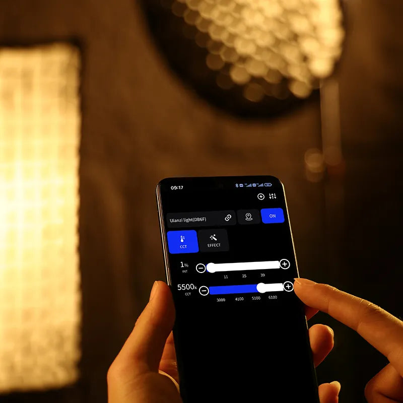 Ulanzi 120W Bi-color / RGB V-Mount Videoleuchte